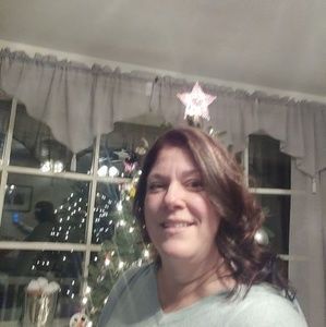 Meet your Posher, Lori n scott